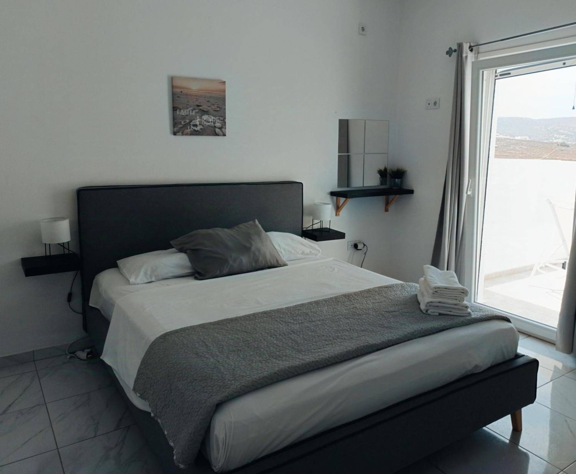 Mia Casa Apartment Науса Екстериор снимка